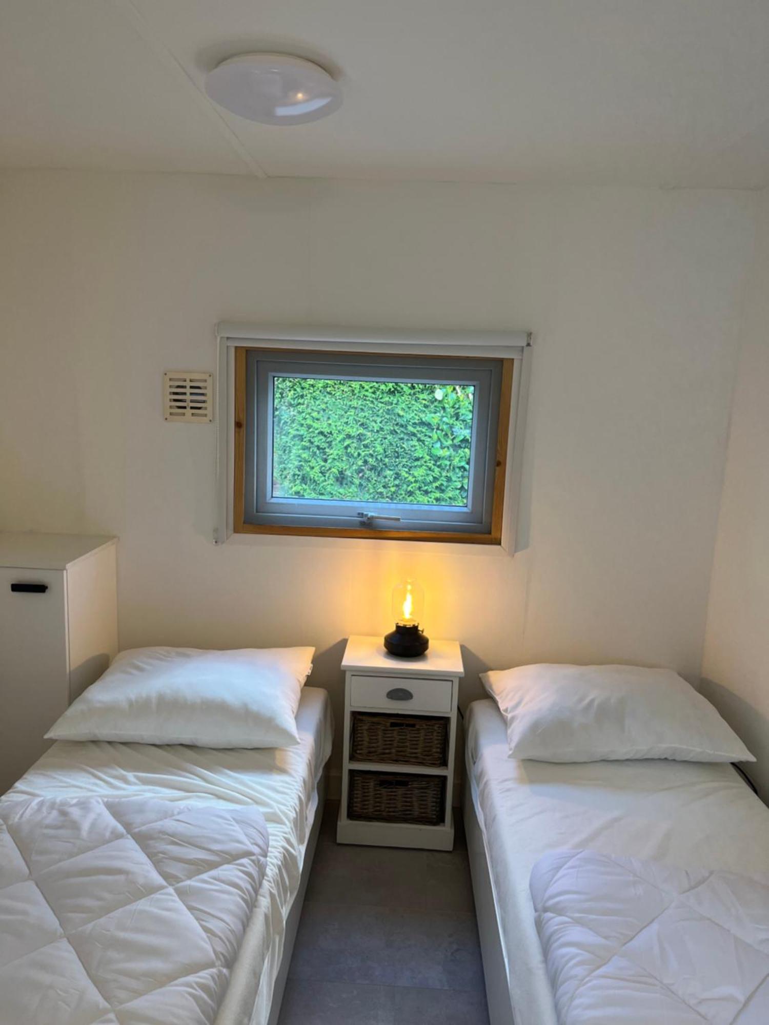 Modern Chalet In De Bossen Van De Veluwe Epe Buitenkant foto